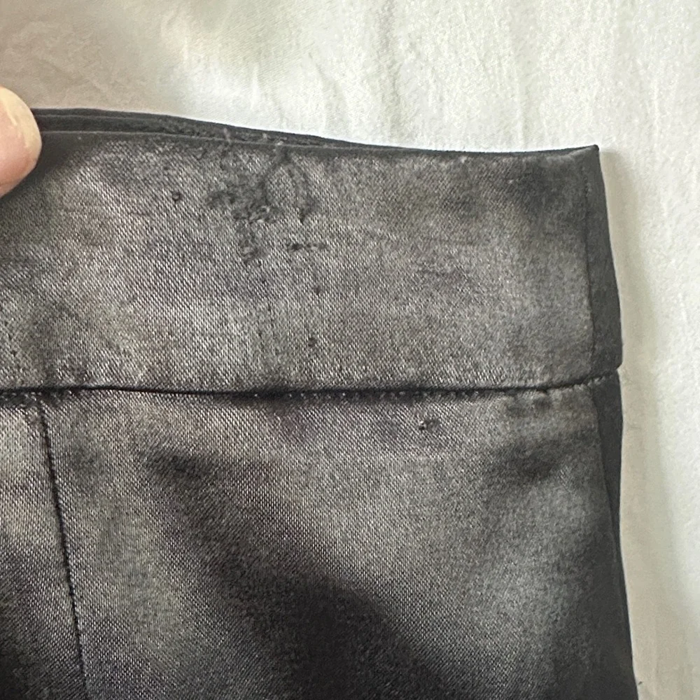 Saks Fifth Avenue Elegant Black Pencil Skirt - Picture 6 of 6